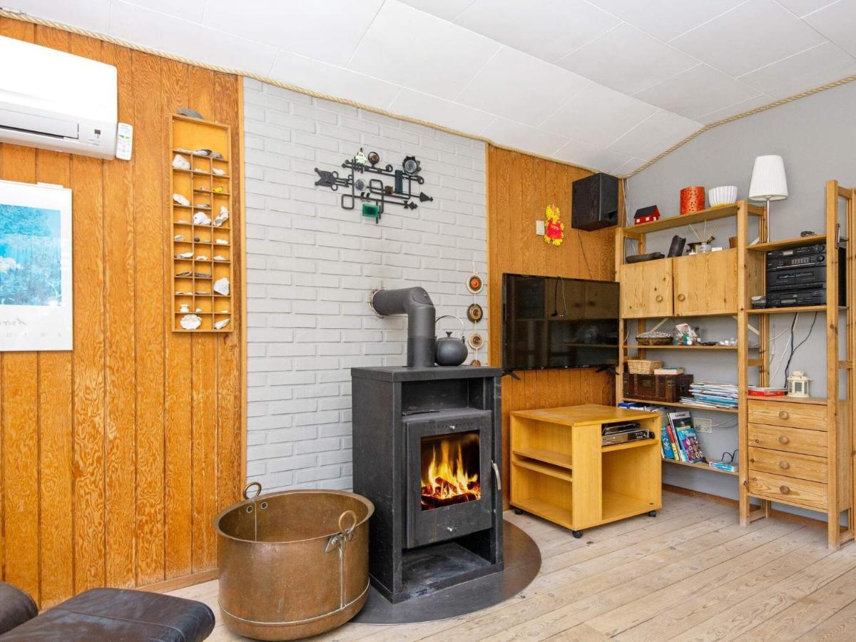5 Person Holiday Home In Odder Exterior foto